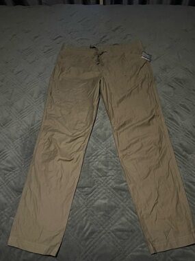 Eddie Bauer travex exploration pant size 12 new with tag